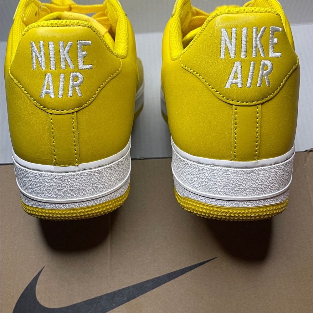 🆕listing…Air Force 1 Low Retro - Picture 8 of 12